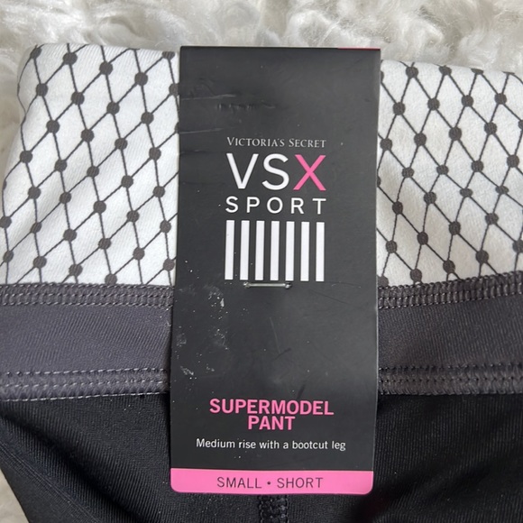 Victoria's Secret VSX Sport Supermodel Bootcut Pant S Short - Picture 4 of 5